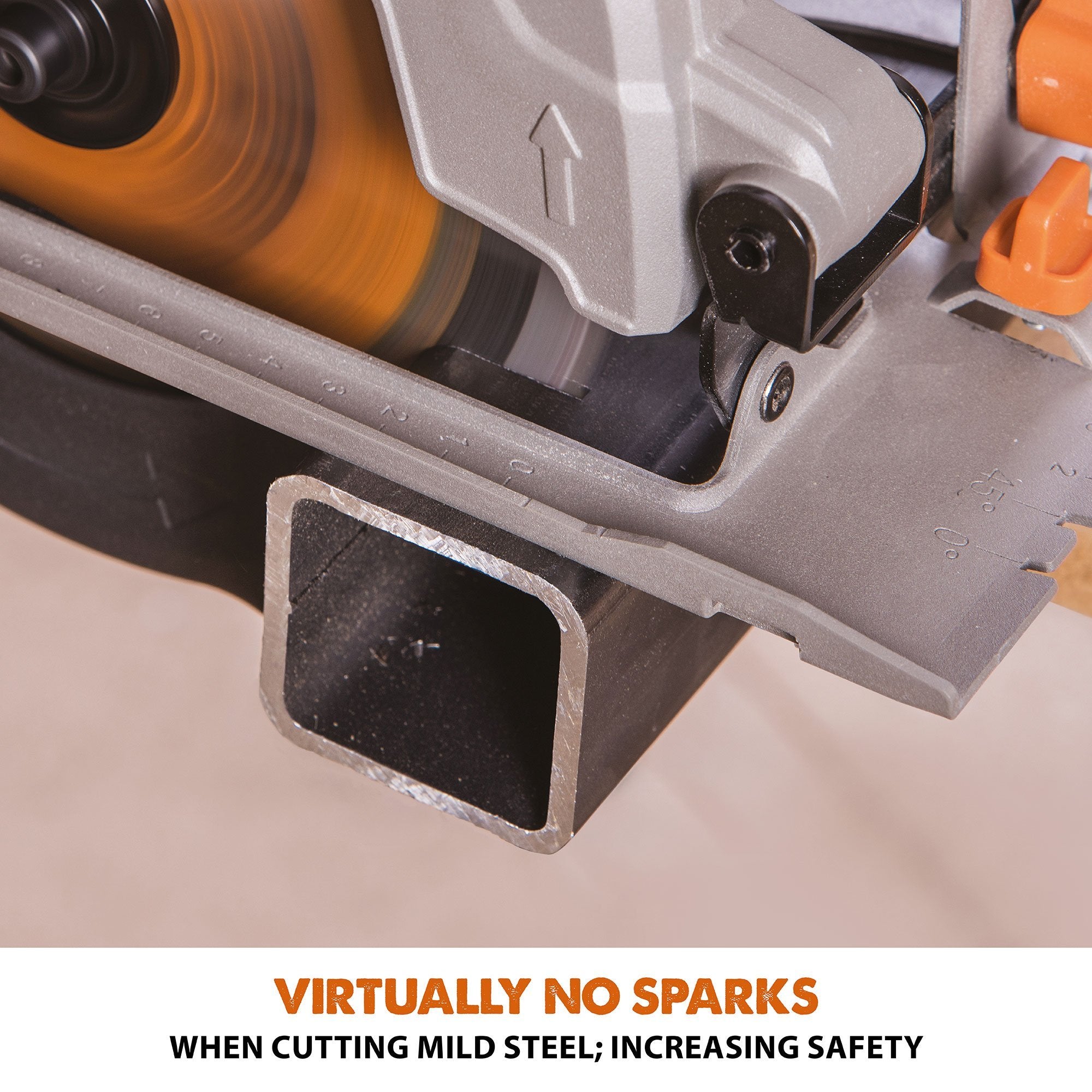 Scie circulaire Evolution R165CCSL 165 mm avec lame de coupe multi-matériaux TCT