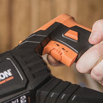 Evolution R230RCP 850W Reciprocating Saw with 4 Blades (230v)